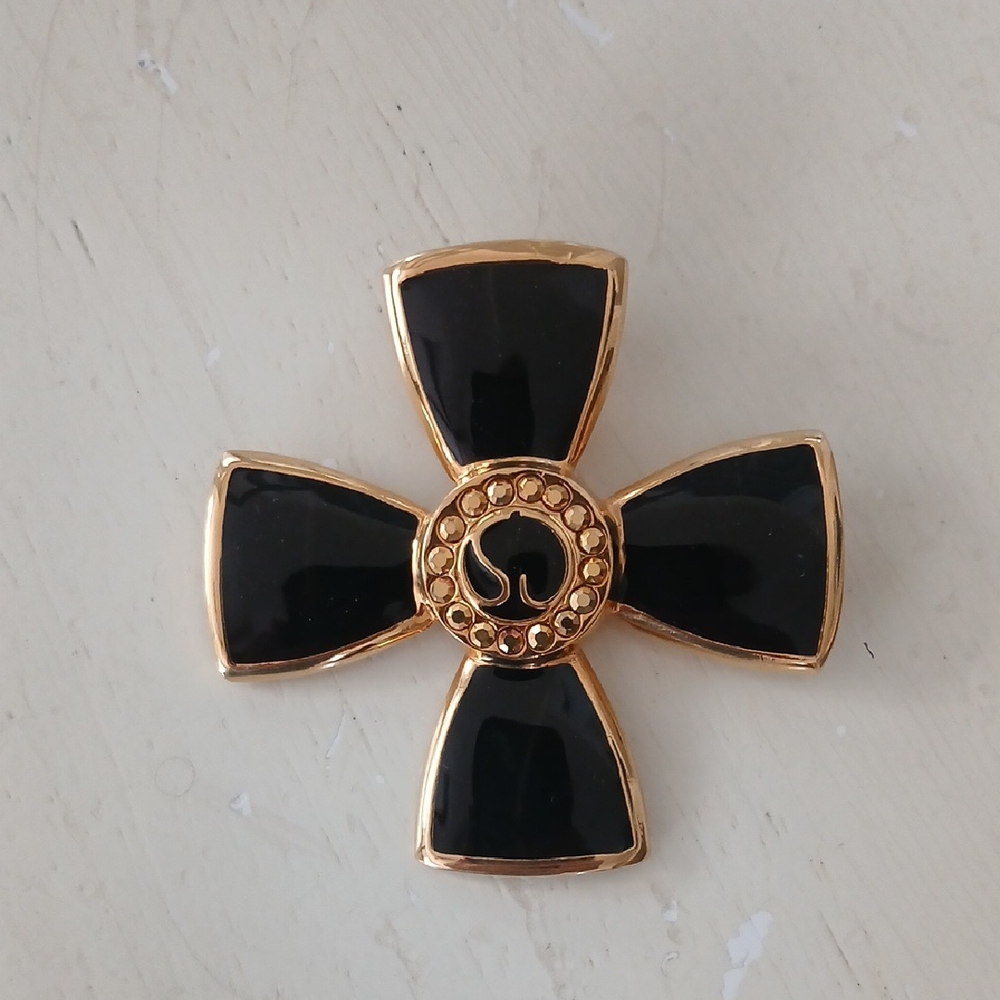 St. John Collection Black Enamel  and Gold Vintage Brooch / Pendant